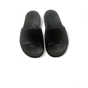 💕 Crocs chawai slip on slide black sandals women size 5 Lounge beach indoor